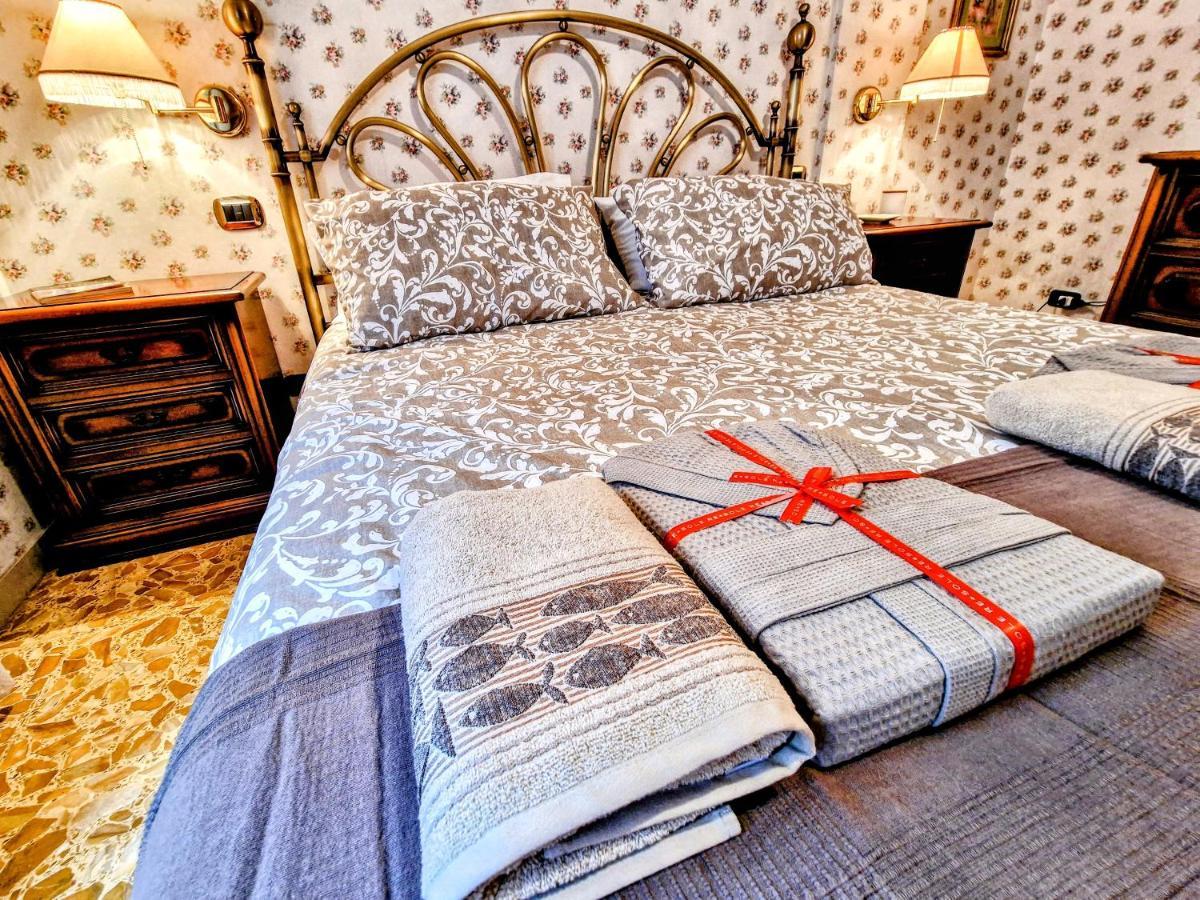 Grazia Guesthouse โรม ภายนอก รูปภาพ