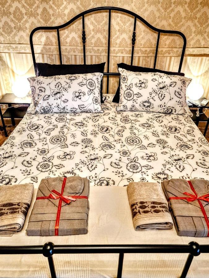 Grazia Guesthouse โรม ภายนอก รูปภาพ